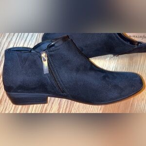 Brand New Comfort View Bexley Bootie Women’s Shoes